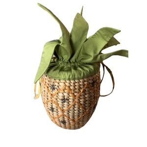 CUTE Gymboree Rattan Straw Pineapple Bag Fashion Design RARE Purse Trendy